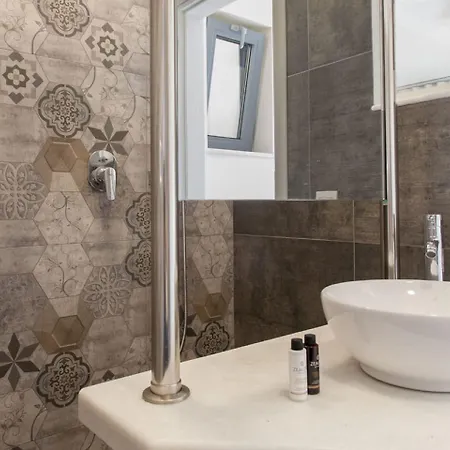 Sappho Boutique * Vasiliki