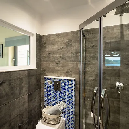 Semesterbostad Sappho Boutique