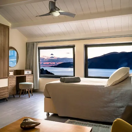 Sappho Boutique * Vasiliki